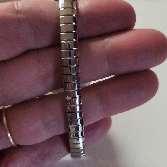 Vintage Vivani Watch - Picture 2 of 2